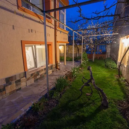 Marinovata Kashta Maison d'hôtes 2*