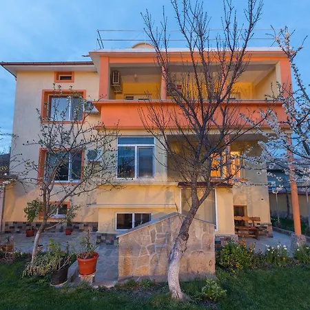 Marinovata Kashta Maison d'hôtes